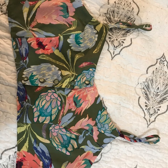 Gypsy and Moodust Floral Two Piece Set- like M/L - Picture 5 of 6